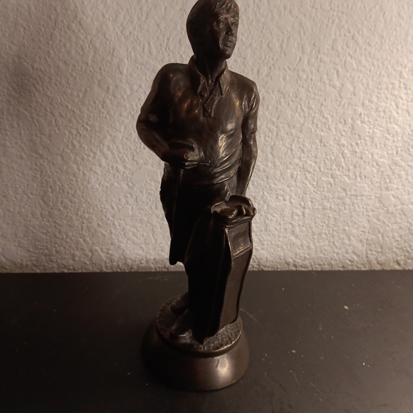 GORGEOUS NEW Austin Sculpture 9" Bronzed Golfer Figurine. - Picture 5 of 7